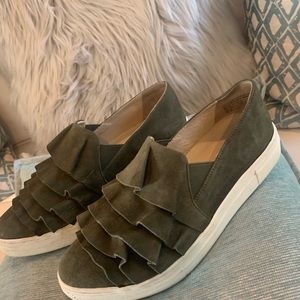 Seychelles slip on sneaker